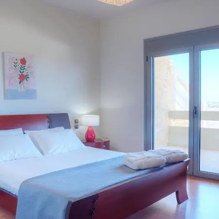 Artemis Hotel 5*